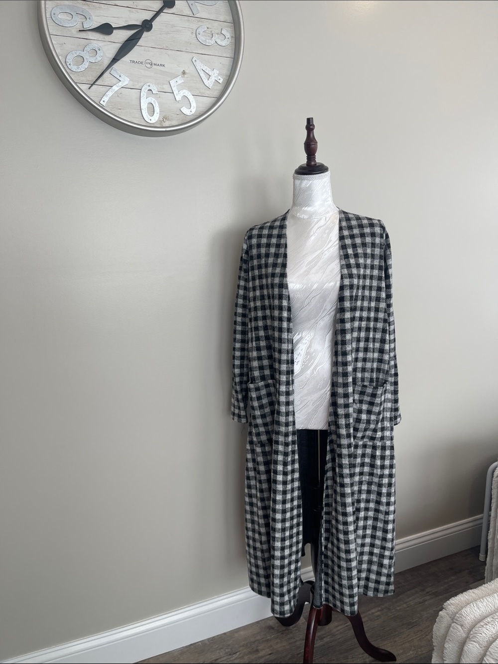 LuLaRoe Black and White Plaid Long Open Cardigan